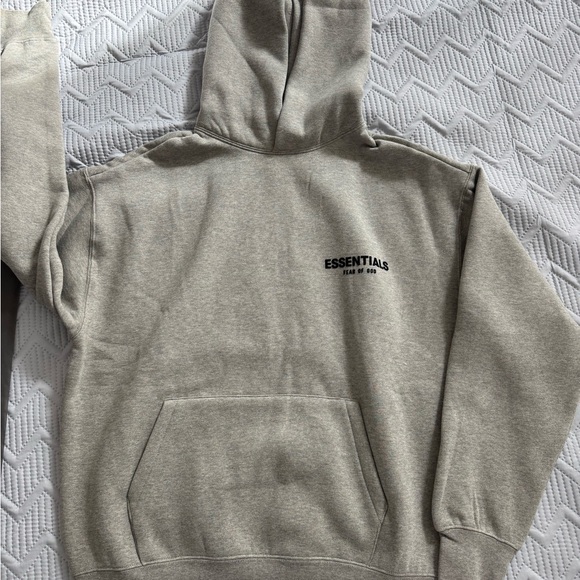 Essentials Heather Grey Sweatshirt Size S - Picture 3 of 5